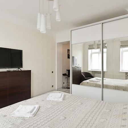 ריגה Nice & Cheap Apartment And Free Parking מראה חיצוני תמונה